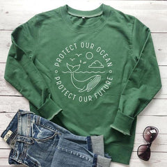 Round neck pullover sweater